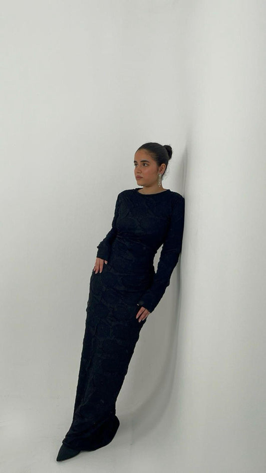 Textured bodycon maxi dress